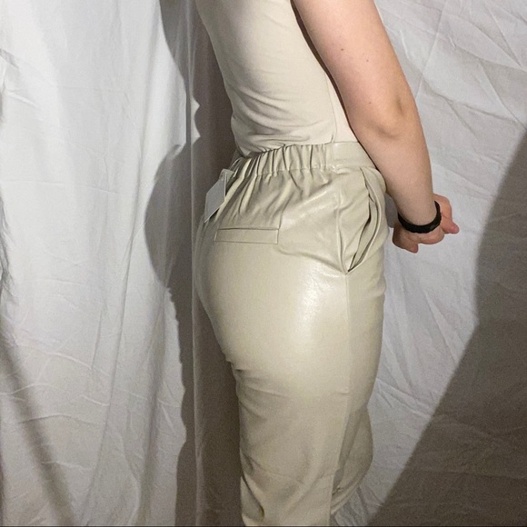 Beige Trousers Outlet Faux Leather pants - Picture 14 of 16